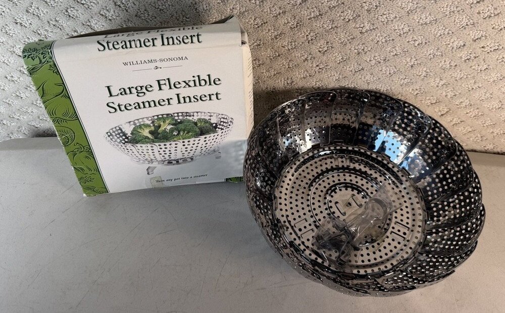Williams-Sonoma Flexible Steamer Insert Collapsible Basket L Footed Large